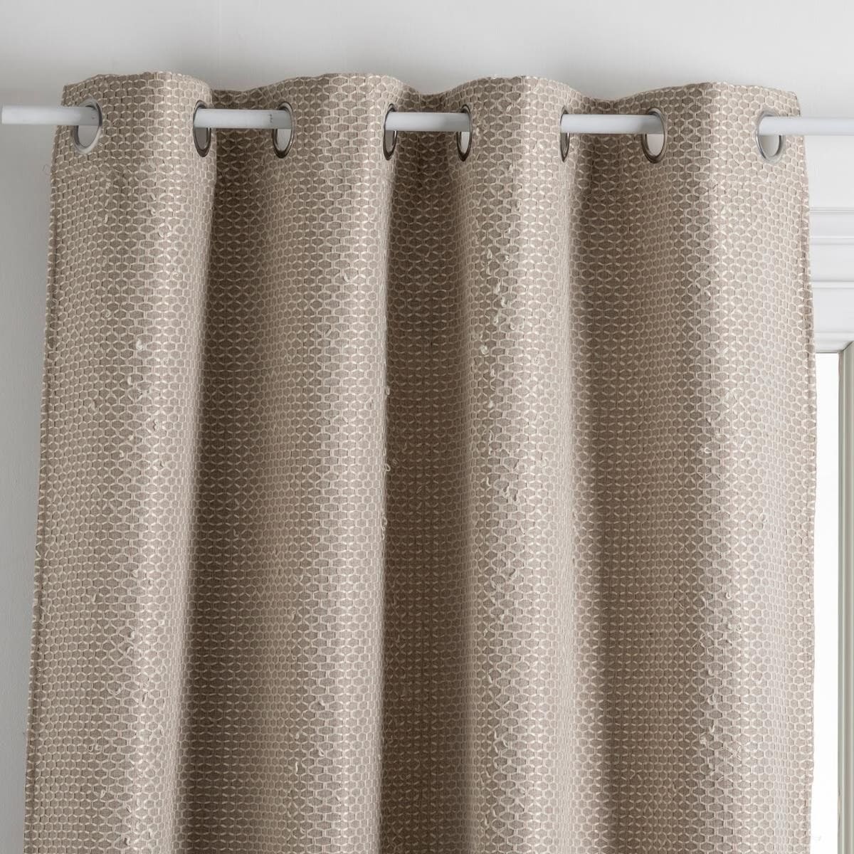 Rideau occultant motif beige 140×260 (vendu par 1)