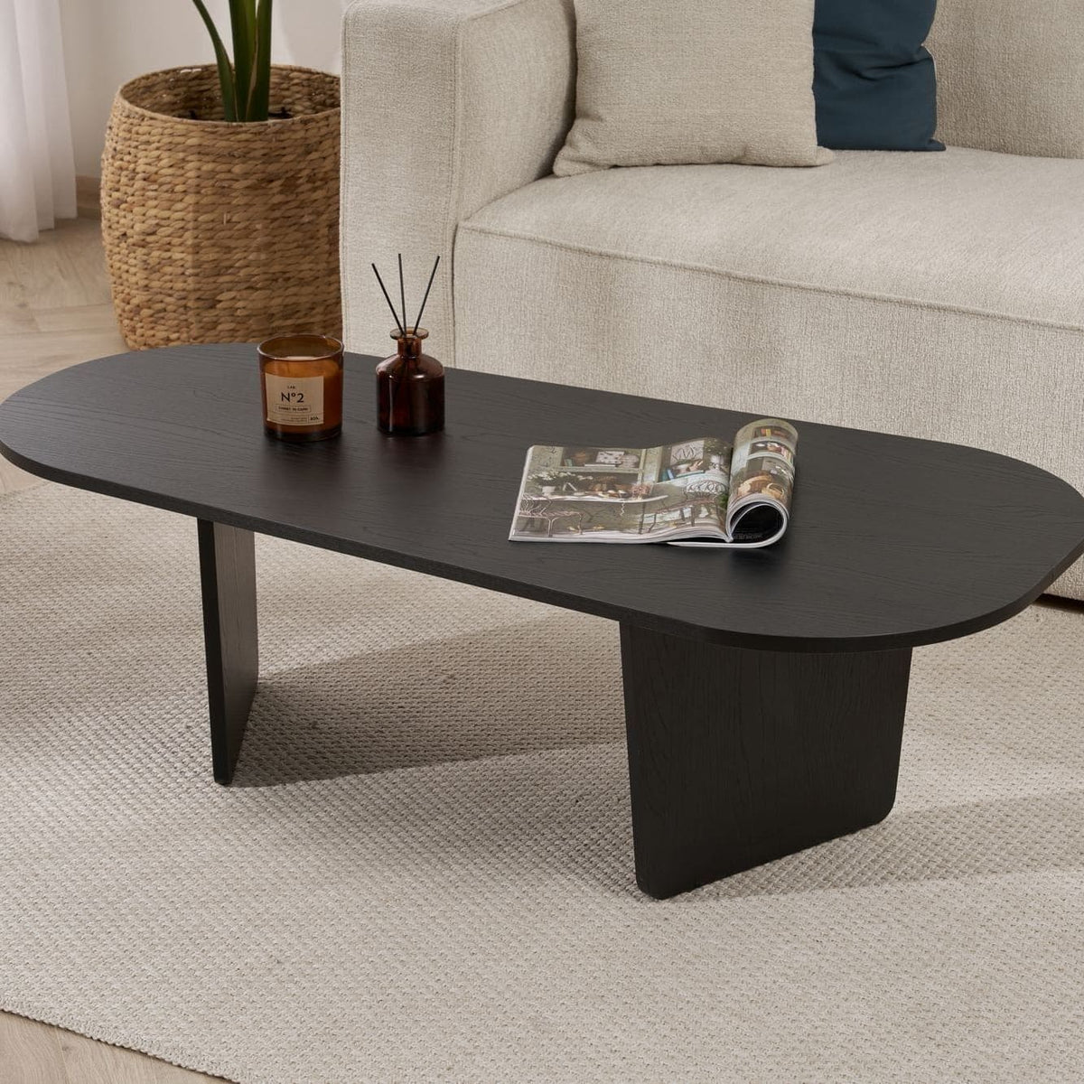 Table basse design en bois noir L130
