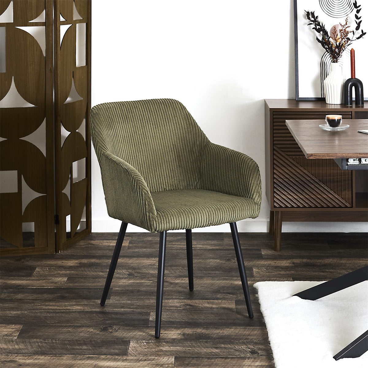 Lot de 2 chaises de table avec accoudoirs en velours côtelé vert pieds noirs