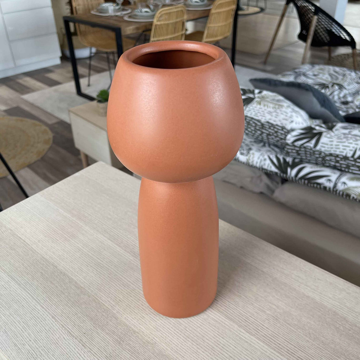 Vase en grès terracotta art déco H31