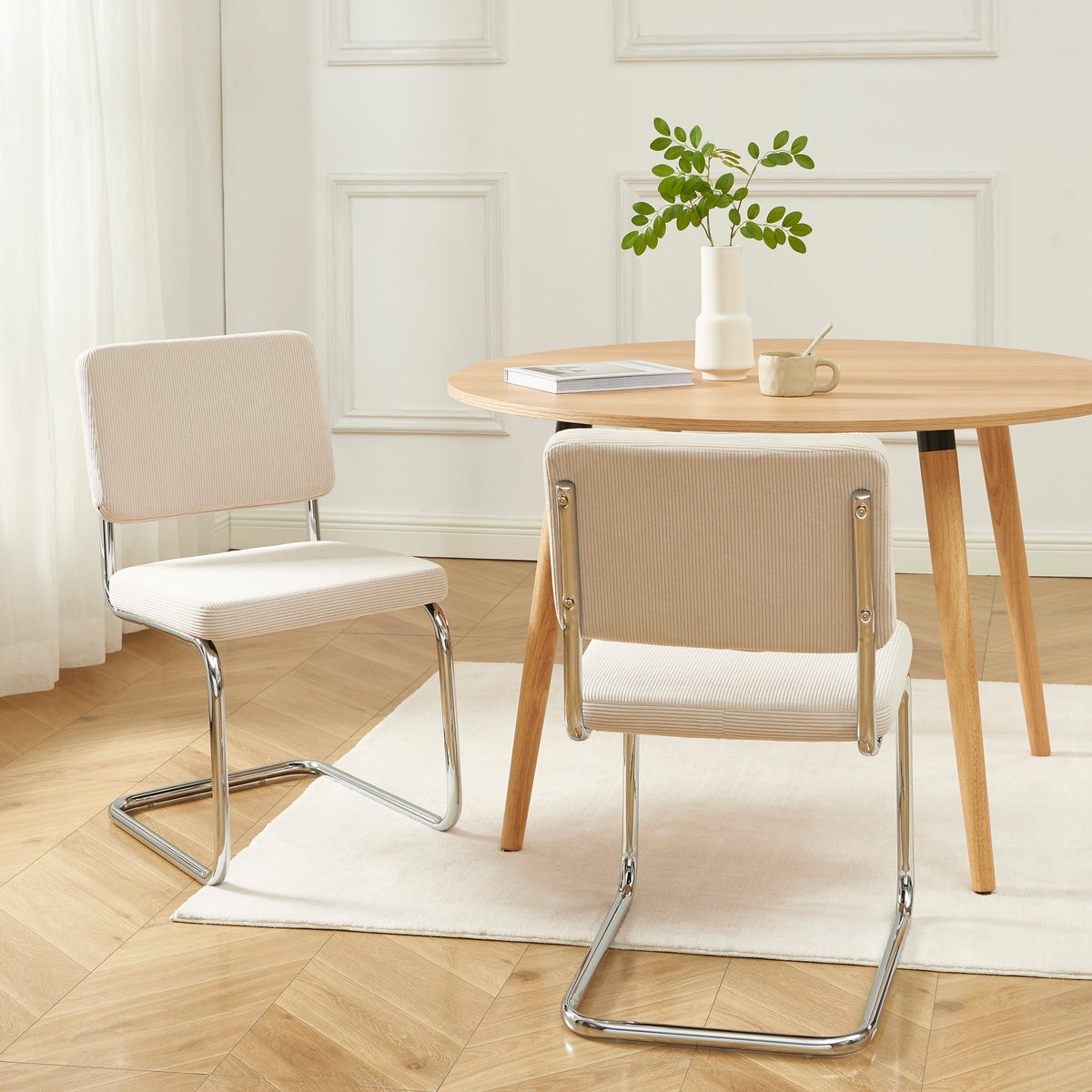 Lot de 2 chaises velours côtelé écru pieds métal chromé