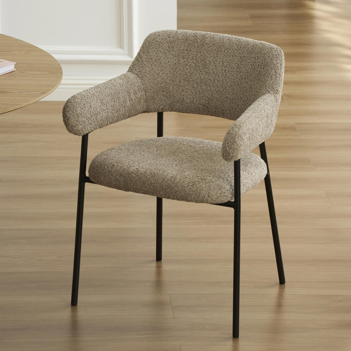 Lot de 2 fauteuils repas tissu marron glacé pieds métal noir