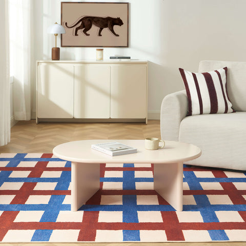 Table basse ovale effet laqué beige