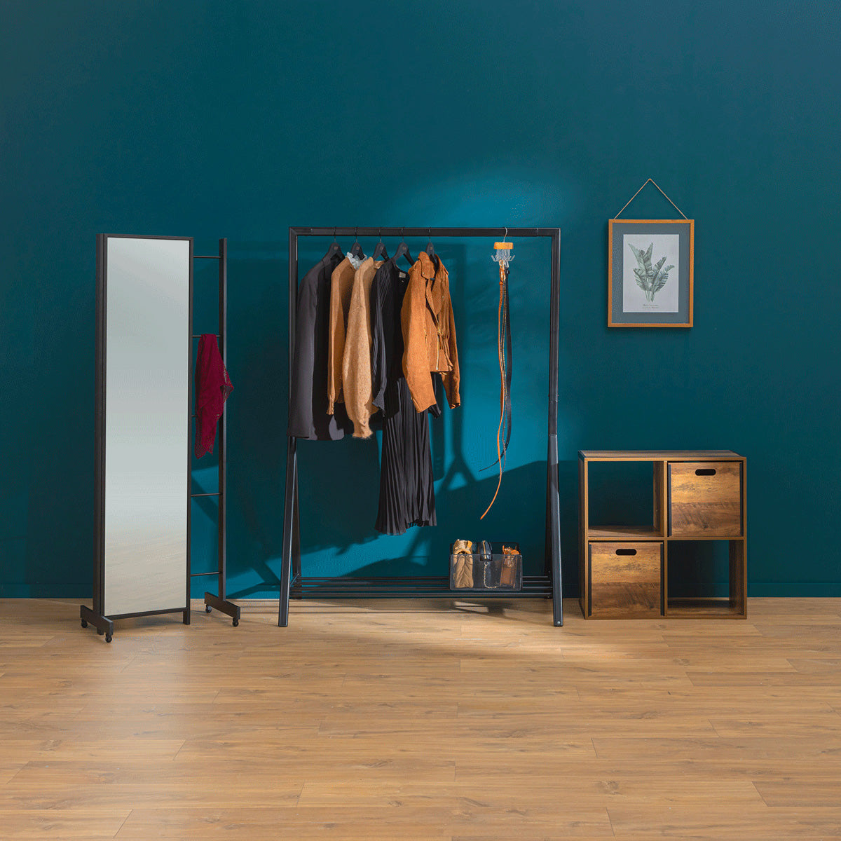 Étagère 4 cases effet bois foncé L67,5 x H67,5 cm
