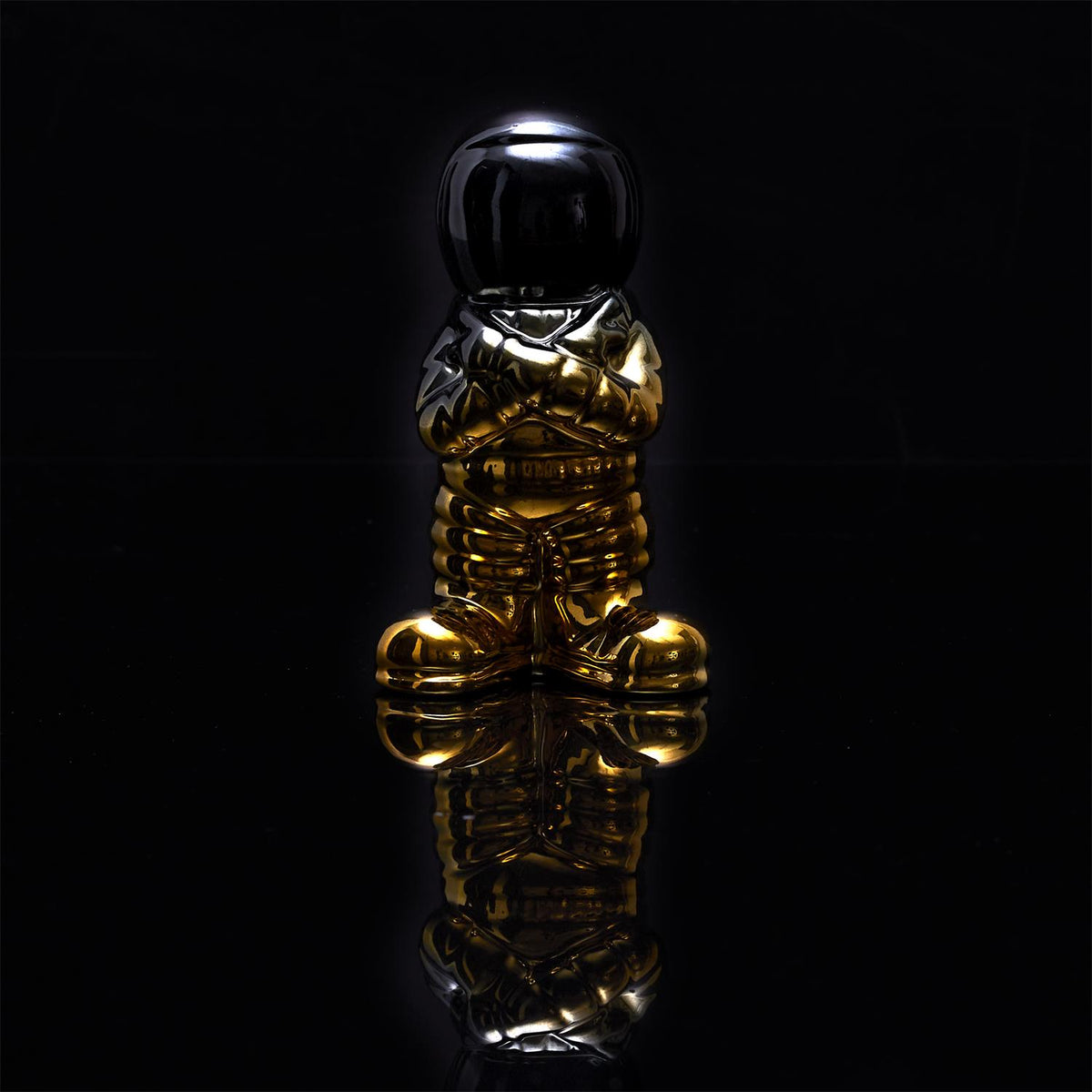 [Edition limitée] Figurine art déco astronaute noir/doré H10