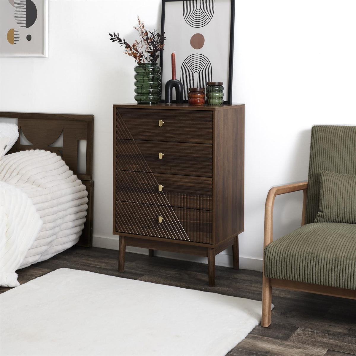 Commode en bois blanc 4 tiroirs H90