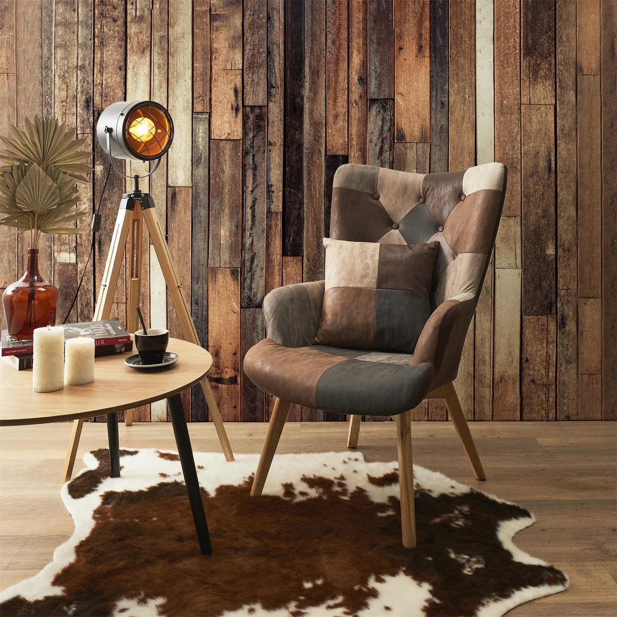 Fauteuil patchwork marron pieds en bois