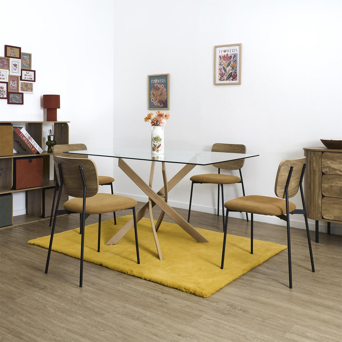Lot de 4 chaises en velours côtelé jaune moutarde dossier effet bois pieds noirs