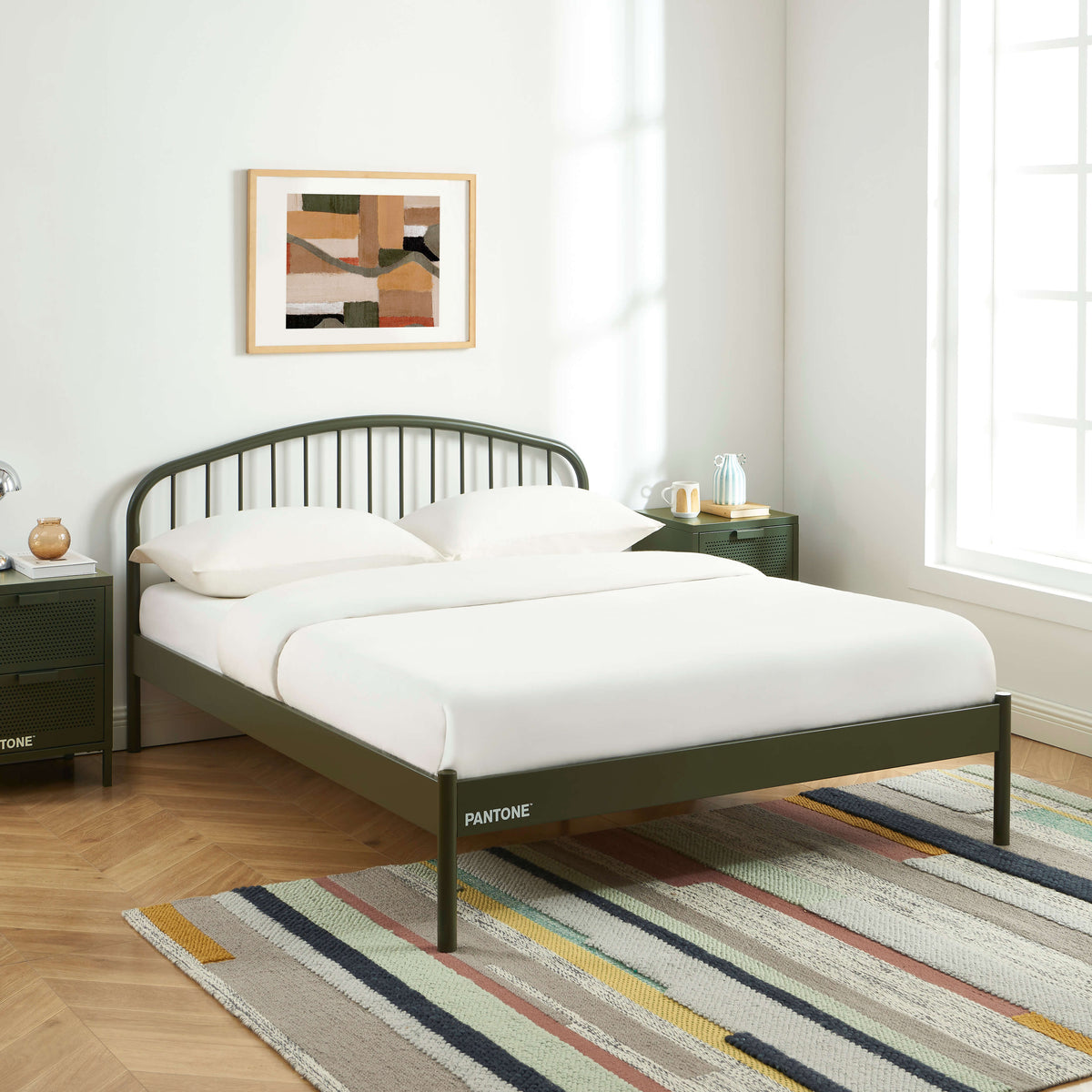 Lit 140x190 métal vert olive sommier inclus L198 x P147 x H90 cm