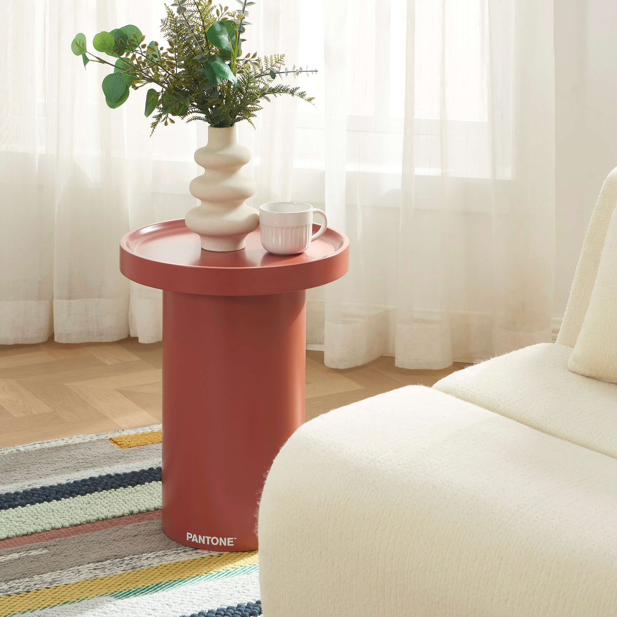 Table d'appoint finition laquée mate terracotta 40 cm
