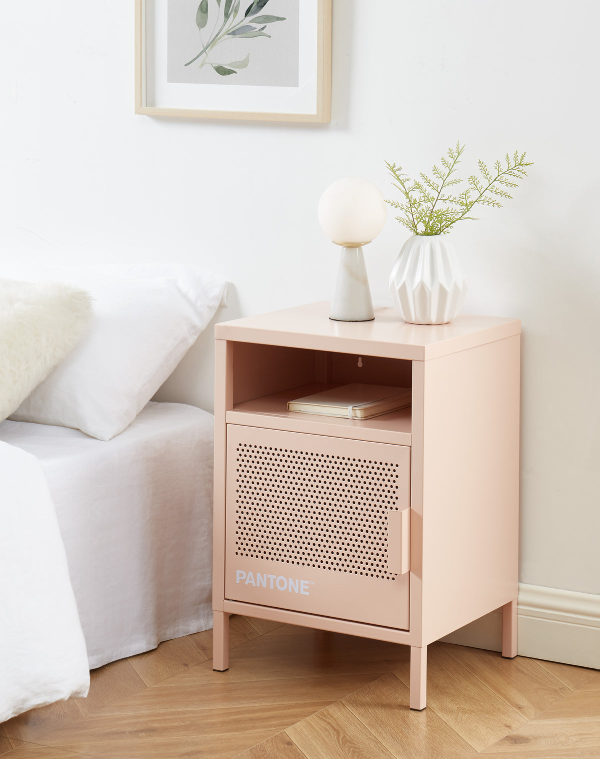Table de chevet métal rose blush